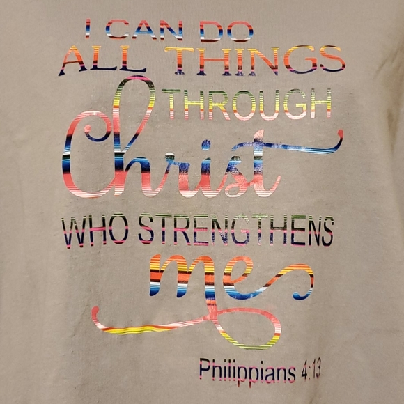 Plus size tee - Picture 2 of 4